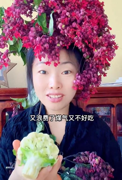 金针菇女孩吃金针菇原视频,网红吃超辣金针菇