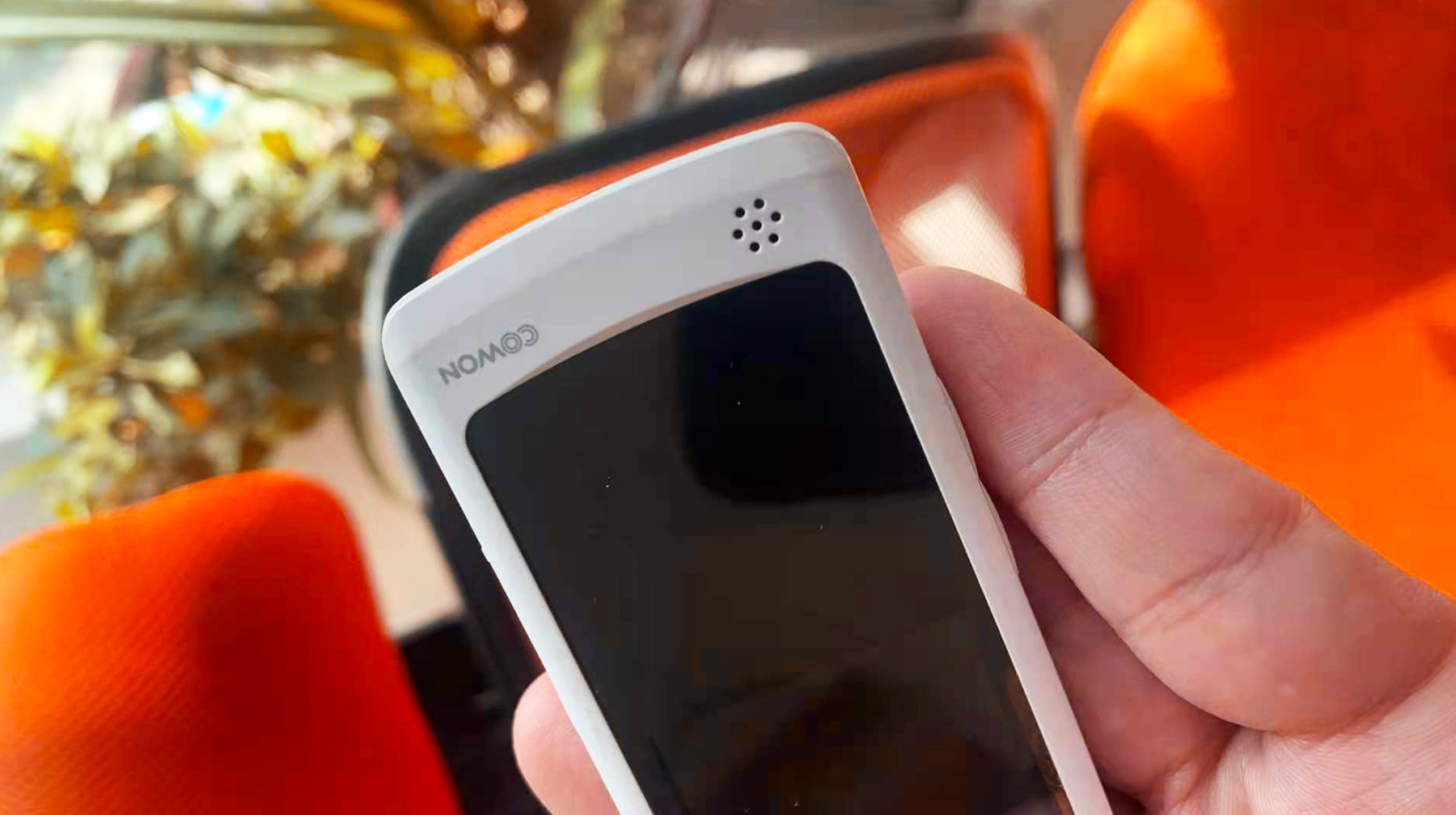 小巧的MP4*放播**器,体验爱欧迪i9,文艺青年随身携带的数码产品