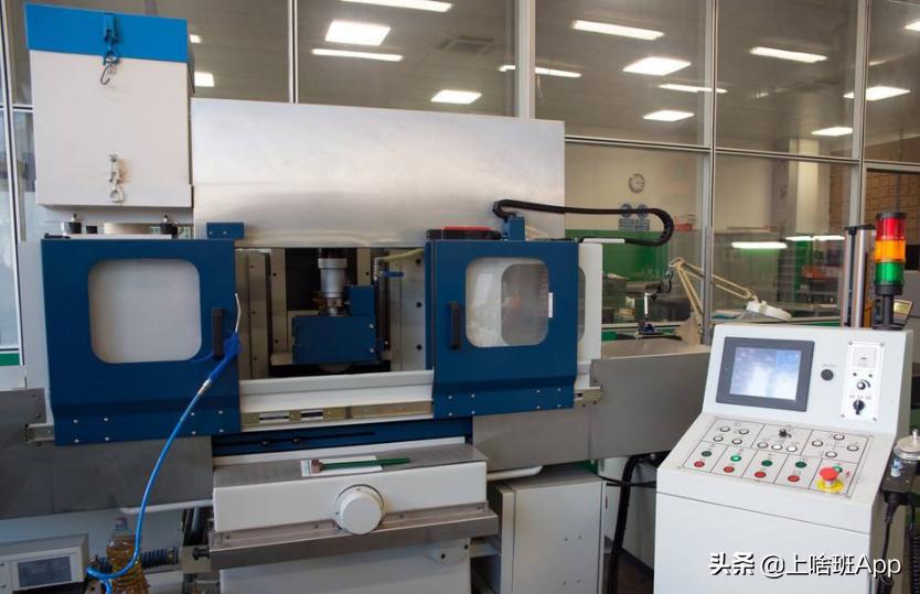 不想进厂打工到底做什么能挣钱,进厂打工月入过万是真的不