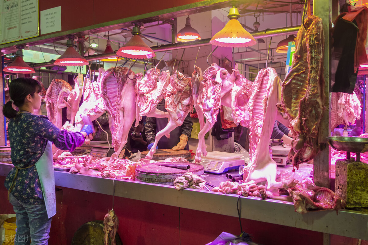 羊肉30块钱一斤养殖户能不能赚钱,羊肉50元一斤养羊挣钱吗