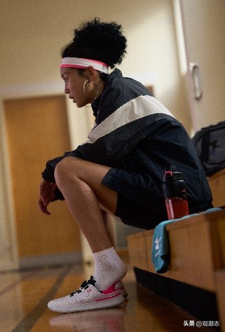 安德玛男子uahovrctw运动休闲鞋,安德玛flowvelocitise