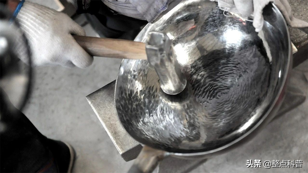 央视报道毒铁锅危害有多大,毒铁锅遭央视多次曝光