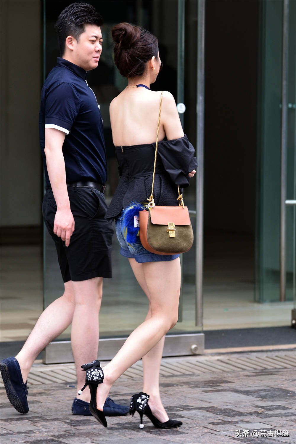 夏季如何挑选适合的高跟鞋,适合日常的高跟鞋搭配