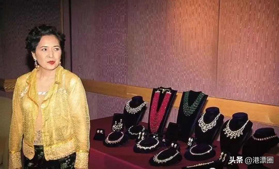 香港三大富婆,港澳三大富豪