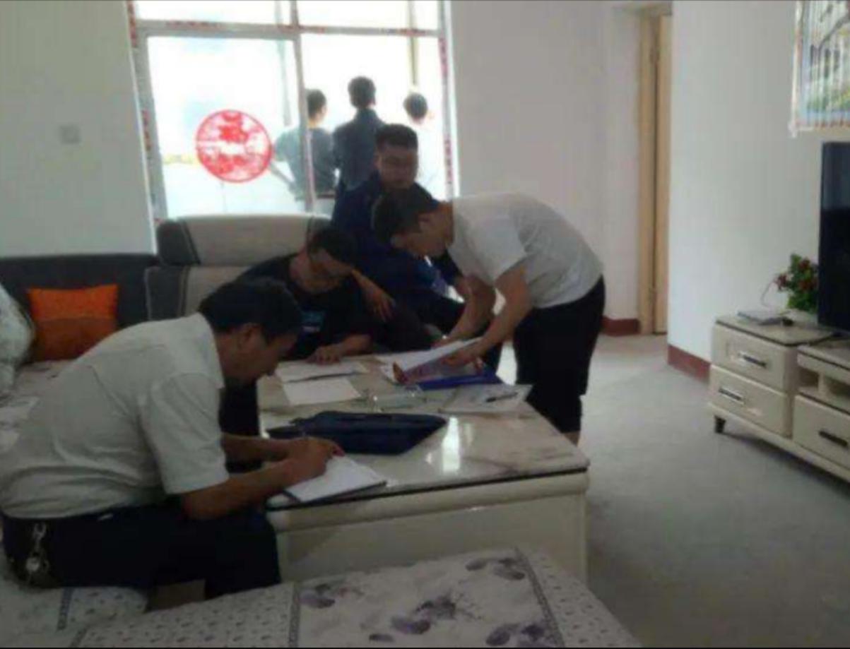 最牛钉子户张新国的家,上海钉子户张新国14年后结局如何