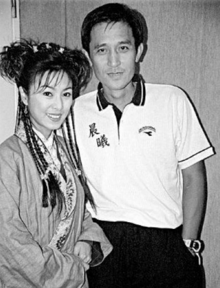 尹志强和米雪,尹志强比米雪大多少岁