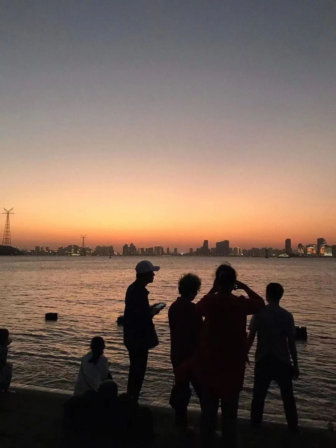 海湾公园看日落最好的地方,最美日落海滩打卡点