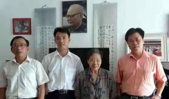 她是十位元帅夫人中，唯一健在的一个，今年已经95岁，子女都很牛