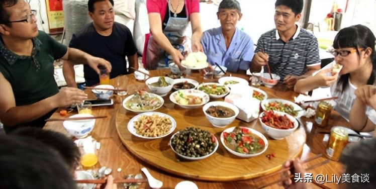 做人不要交不三不四的朋友,做人处世两不碰三不说