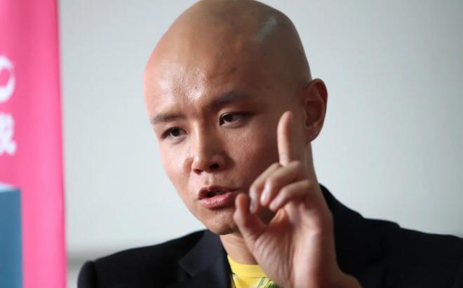 乐嘉为什么变成现在这个样子,跌下神坛的乐嘉真的落魄了吗