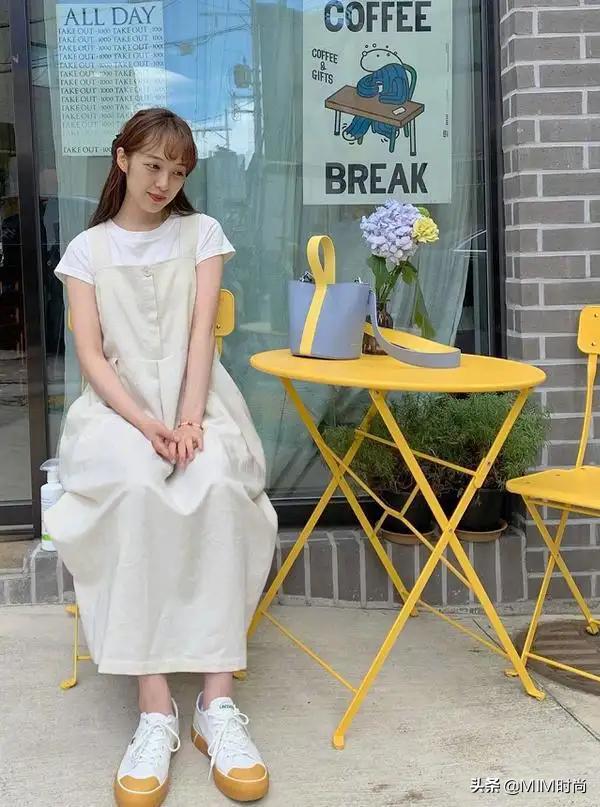 三款裙子配哪种鞋漂亮,适合搭配仙女裙的秋冬鞋子分享