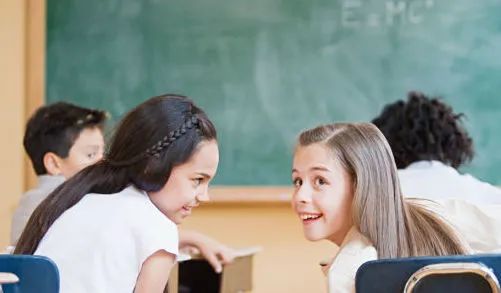 青春期女孩，别让这些问题影响健康和美丽之生理与心理发育特点