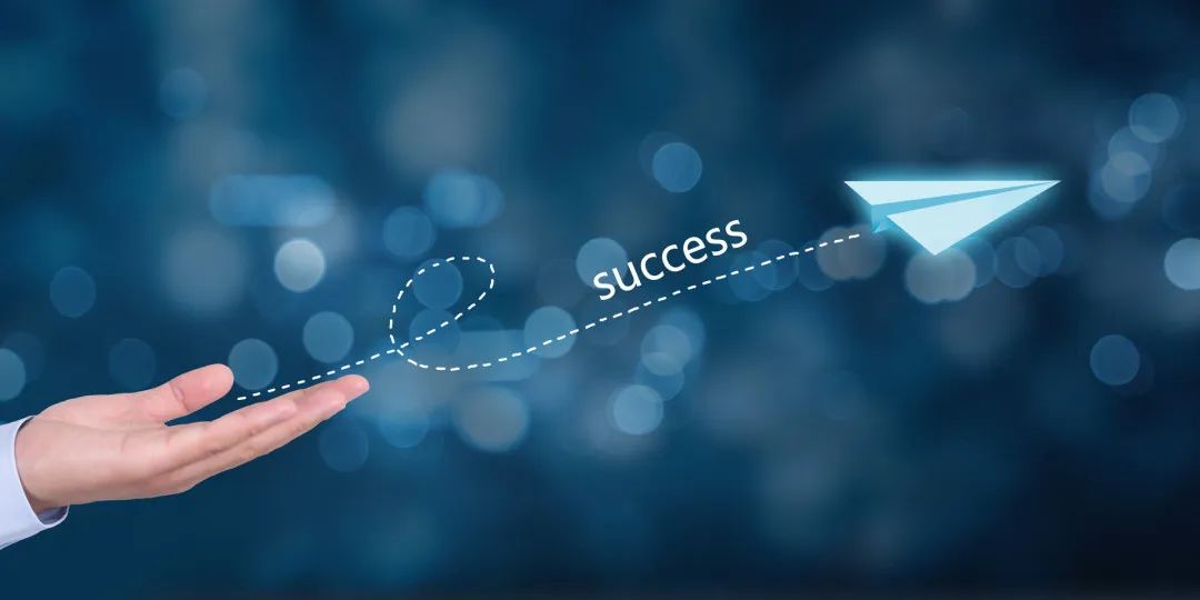 唯有加倍努力前行,唯有加倍努力全力以赴