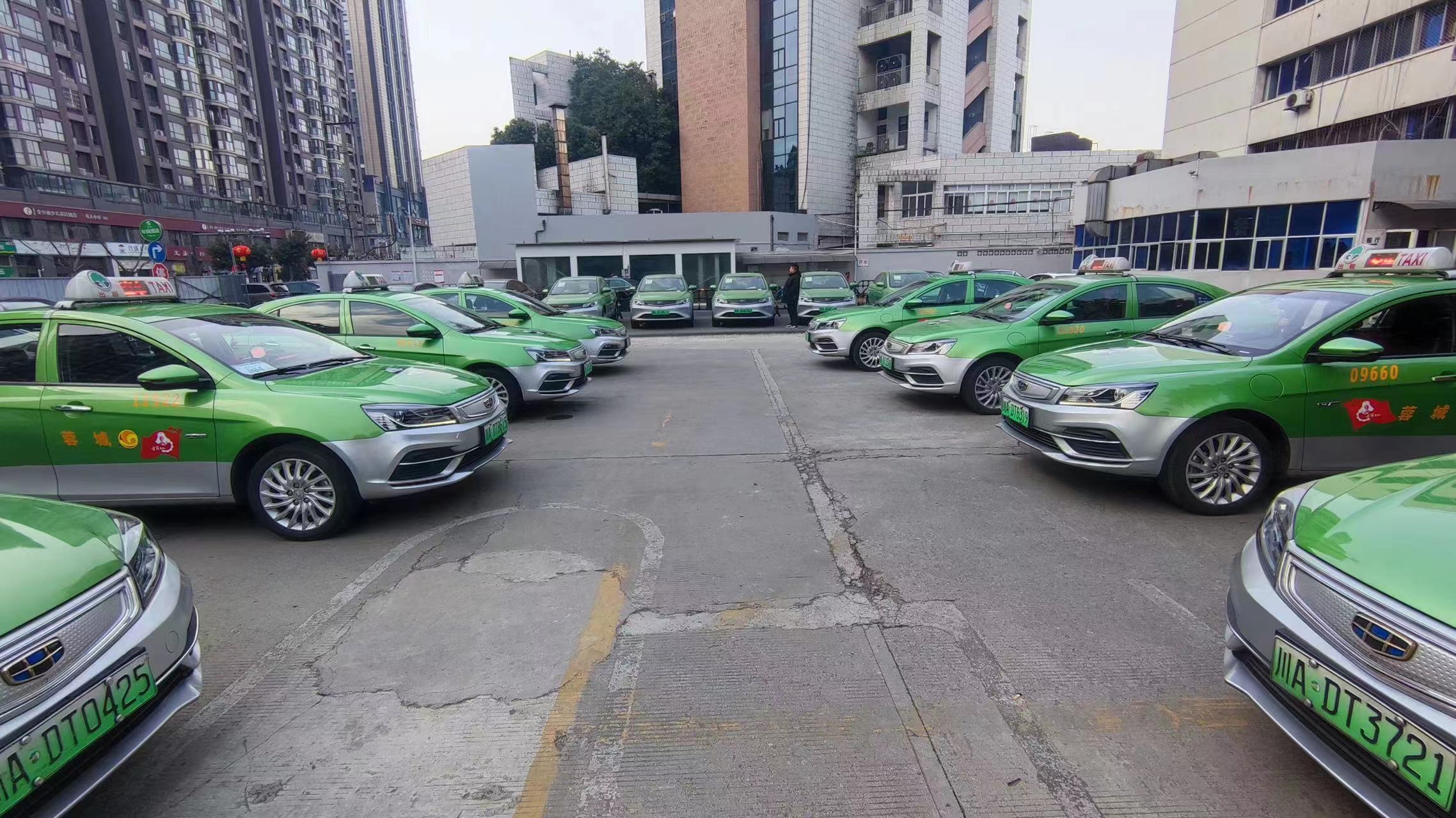 的哥带你浪迹天涯,的哥带你逛金城