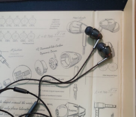 十大最佳音质入耳式耳机推荐,音质最好的入耳式耳机推荐