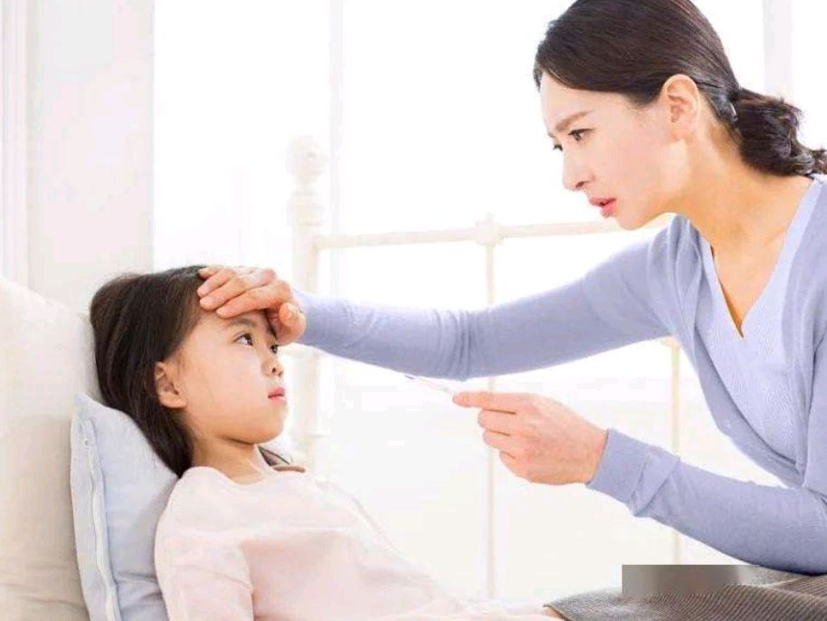 甲流来袭提醒孩子3吃3不吃,甲流来袭给孩子备好三样