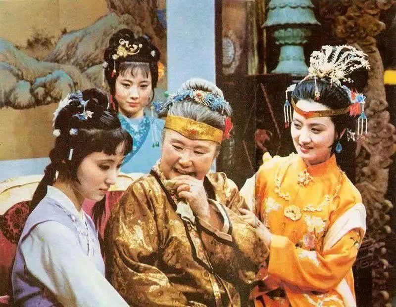 南京云锦有多少年的历史了,南京云锦最顶级的一件