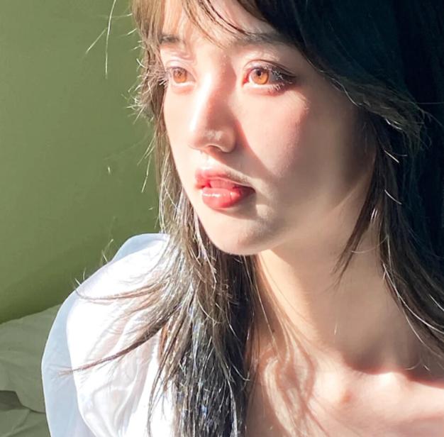 干净励志温柔的文案句子,朋友圈素颜干净温柔的文案