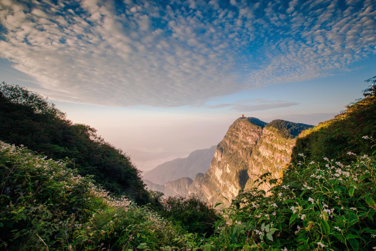 峨眉山四天三晚攻略，如何玩转峨眉山看这篇就够了