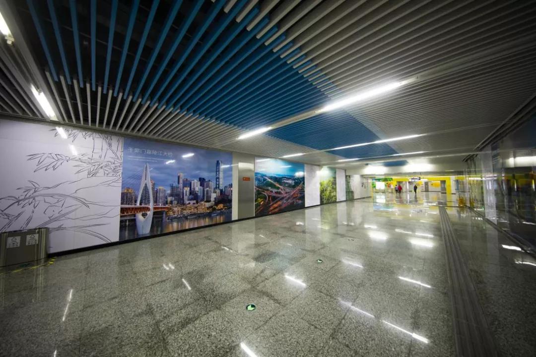 重庆轨道交通5个车站,重庆轨道交通10号线曾家岩车站