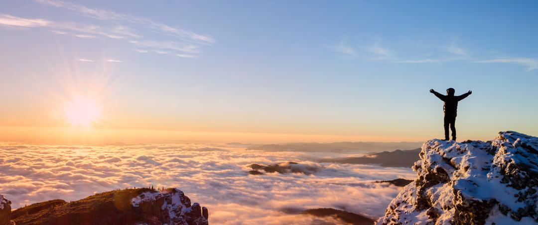 蹄疾步稳行致远怎么读,蹄疾步稳行以致远