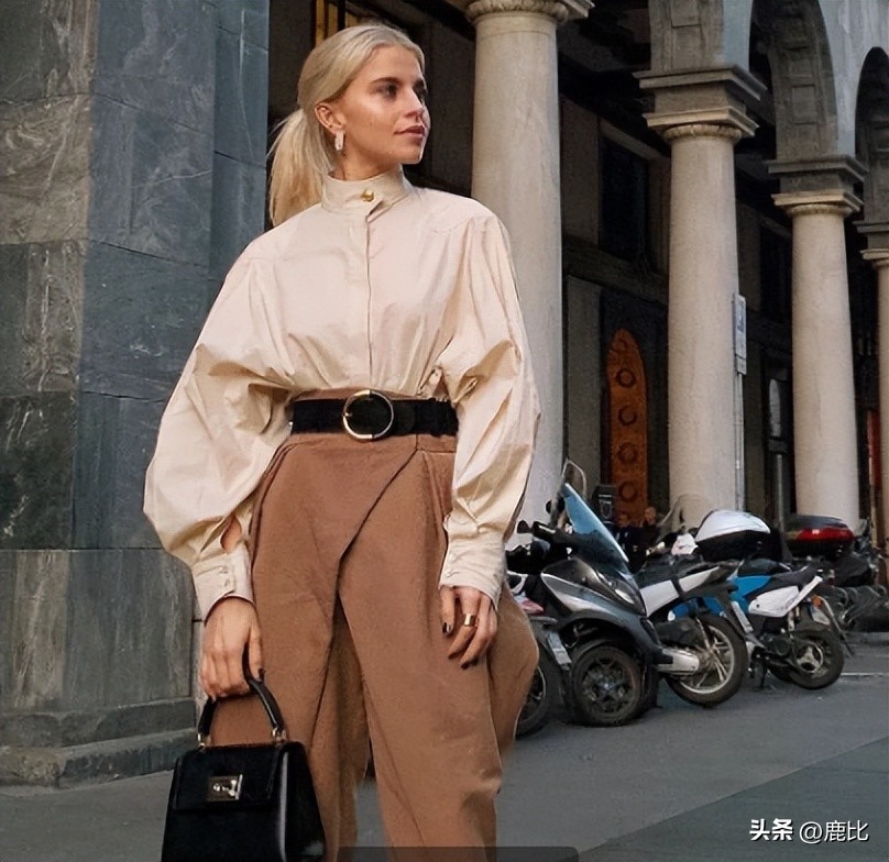 2000元至3000元的入门轻奢包 (一万左右适合夏天背的包)