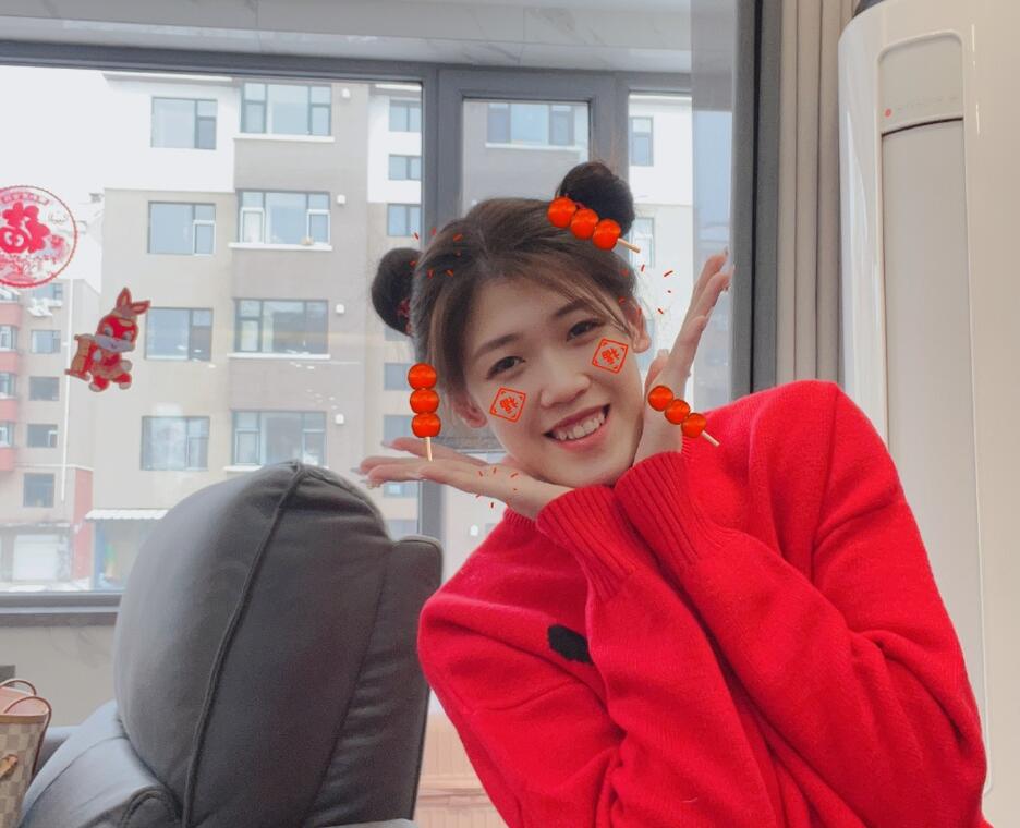 女排袁心玥和丁霞写真照,中国女排袁心玥朱婷秀恩爱