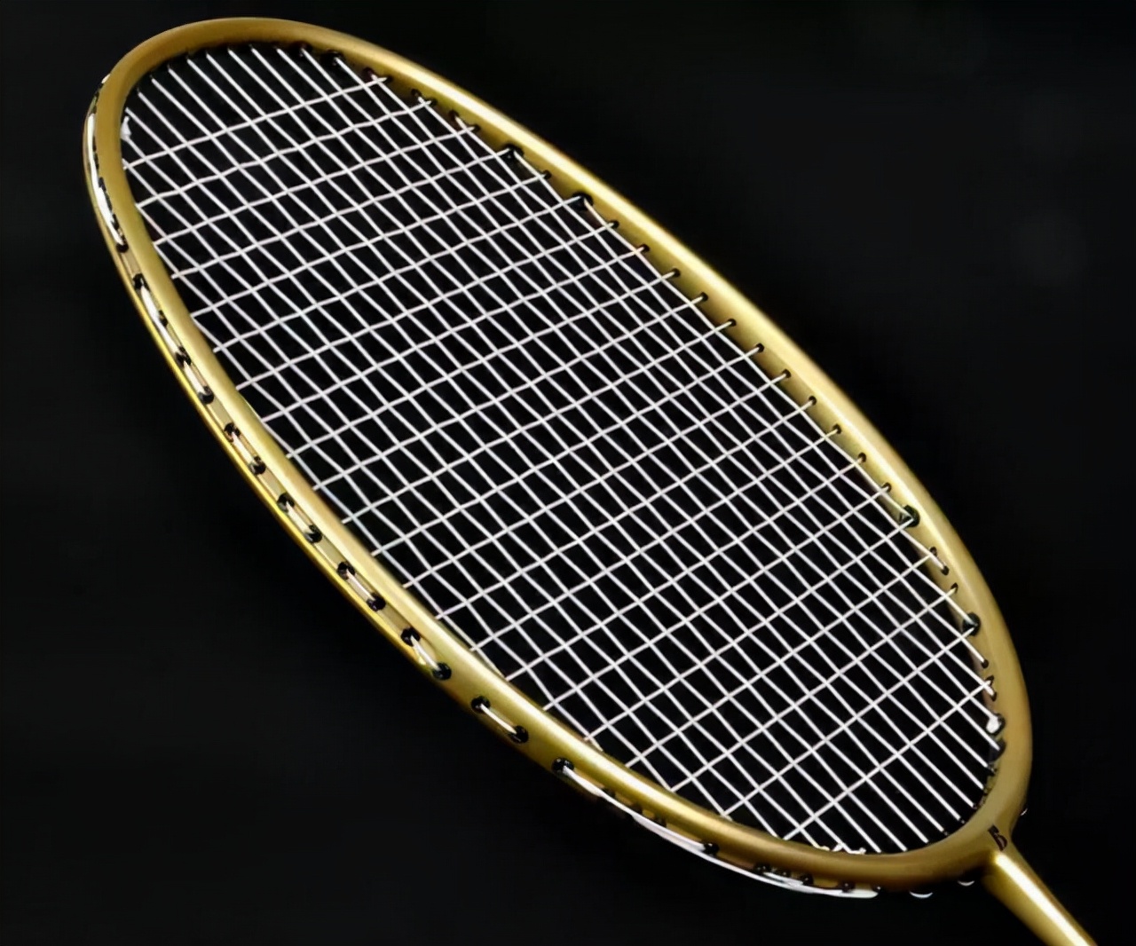 羽毛球拍多少磅最好,羽毛球拍多久掉磅