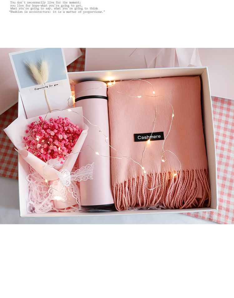 冬季新款送女朋友生日礼物,送女朋友的生日礼物推荐秋冬款