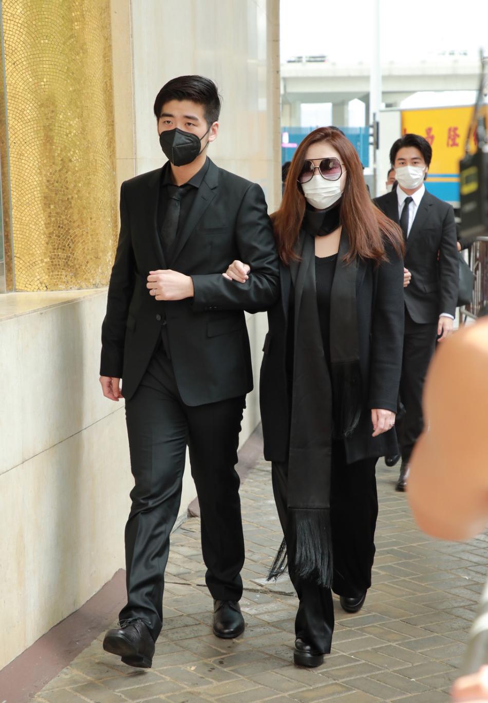 蓝琼缨因为什么去世,赌王二太蓝琼缨传奇的一生