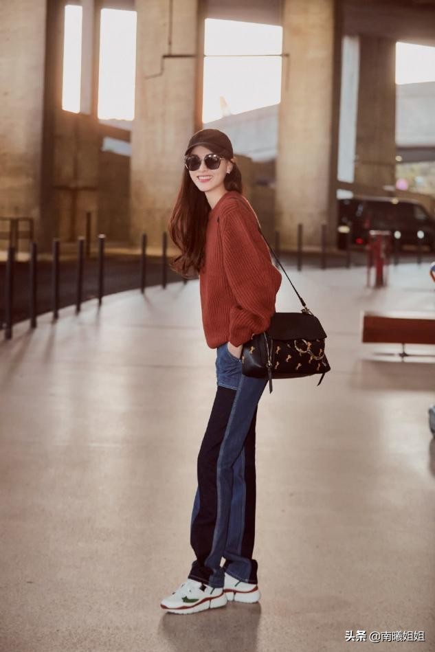 蜜桃臀不受宠了，现在流行的是克拉臀！网友：难怪直男都喜欢