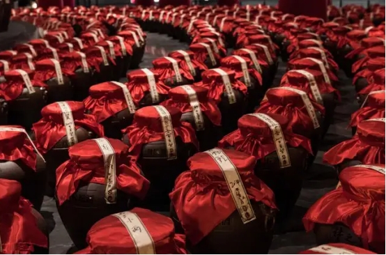 什么光瓶酒最火,中国四大光瓶酒好喝不贵