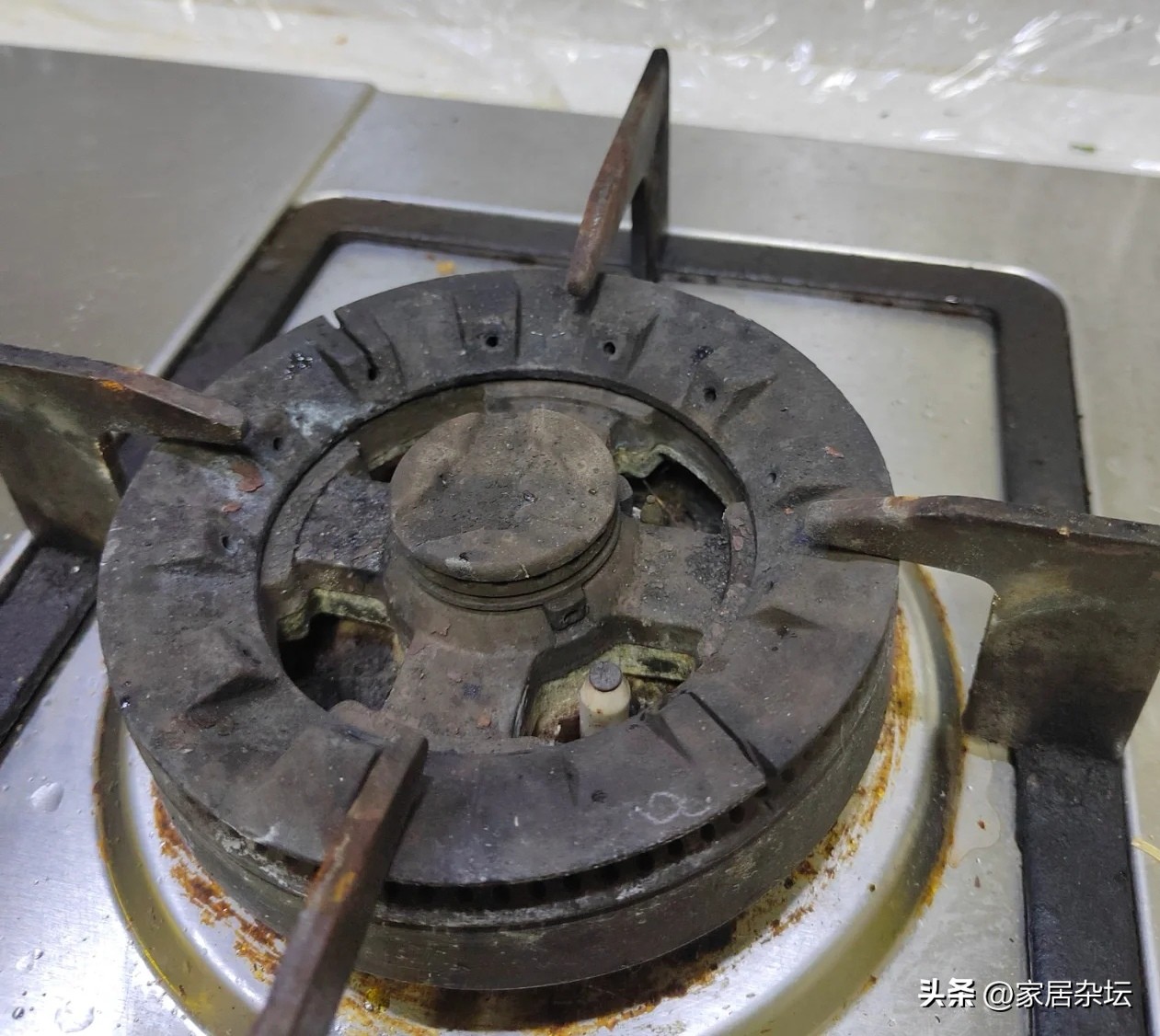 燃气灶为何差价那么大,燃气灶600和3000的有什么区别