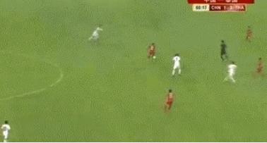 90年代世界足坛三大矮脚虎,最矮的国足