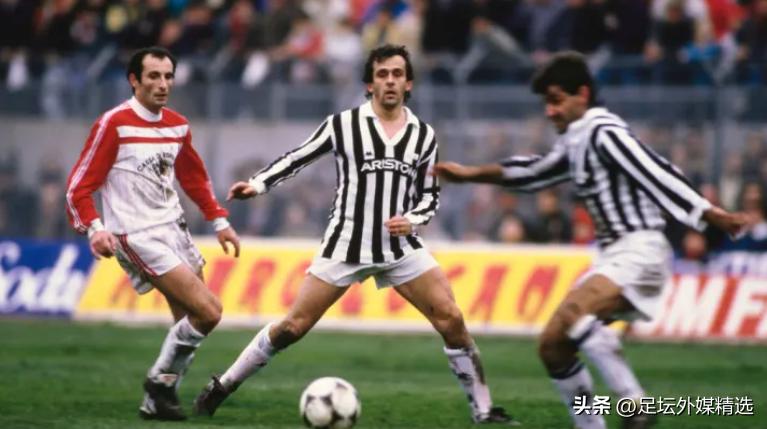 足坛史上最优秀十大中场球员,十佳中场魔笛排名