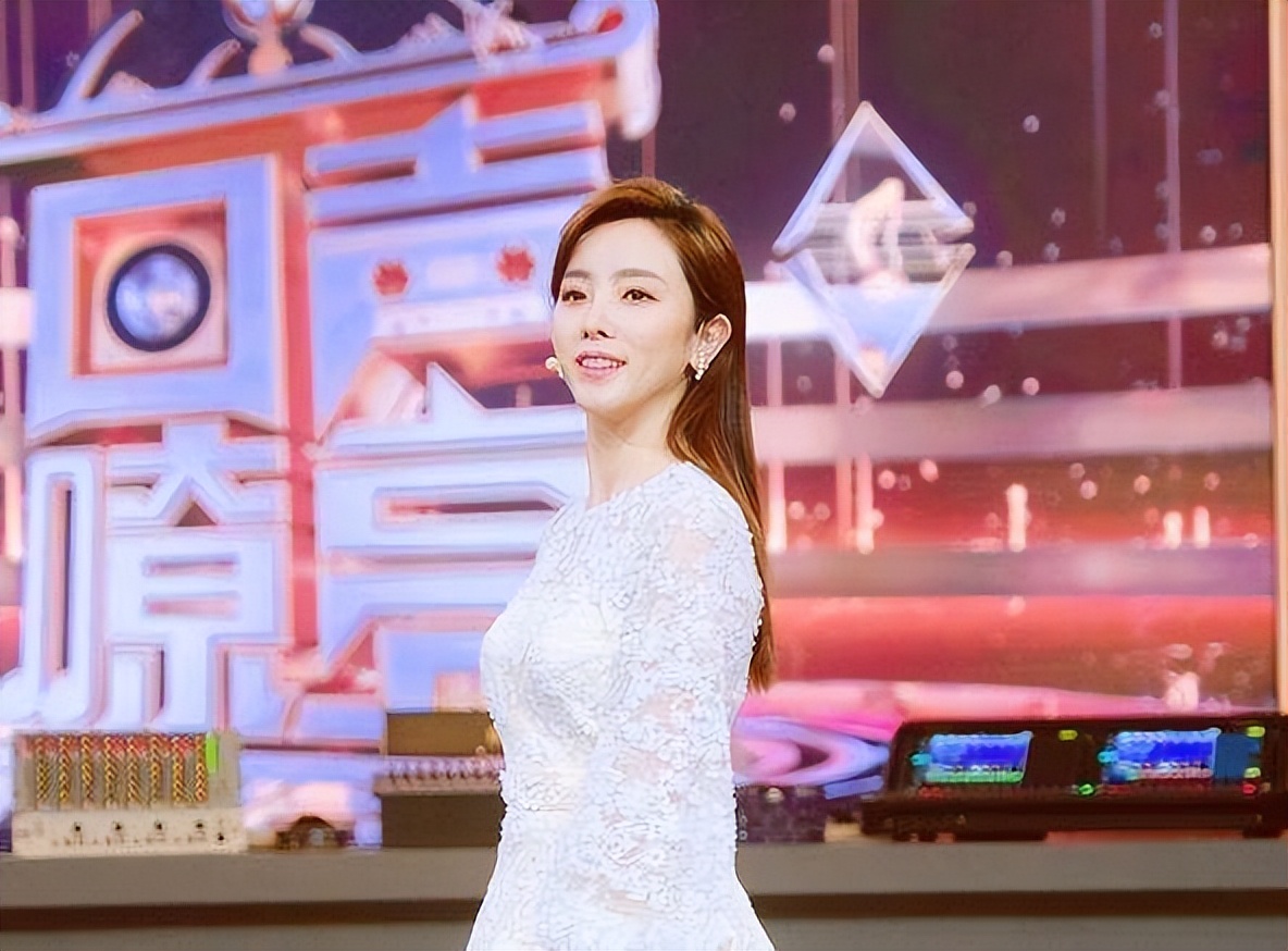 李思思马凡舒谁厉害,李思思9次上春晚