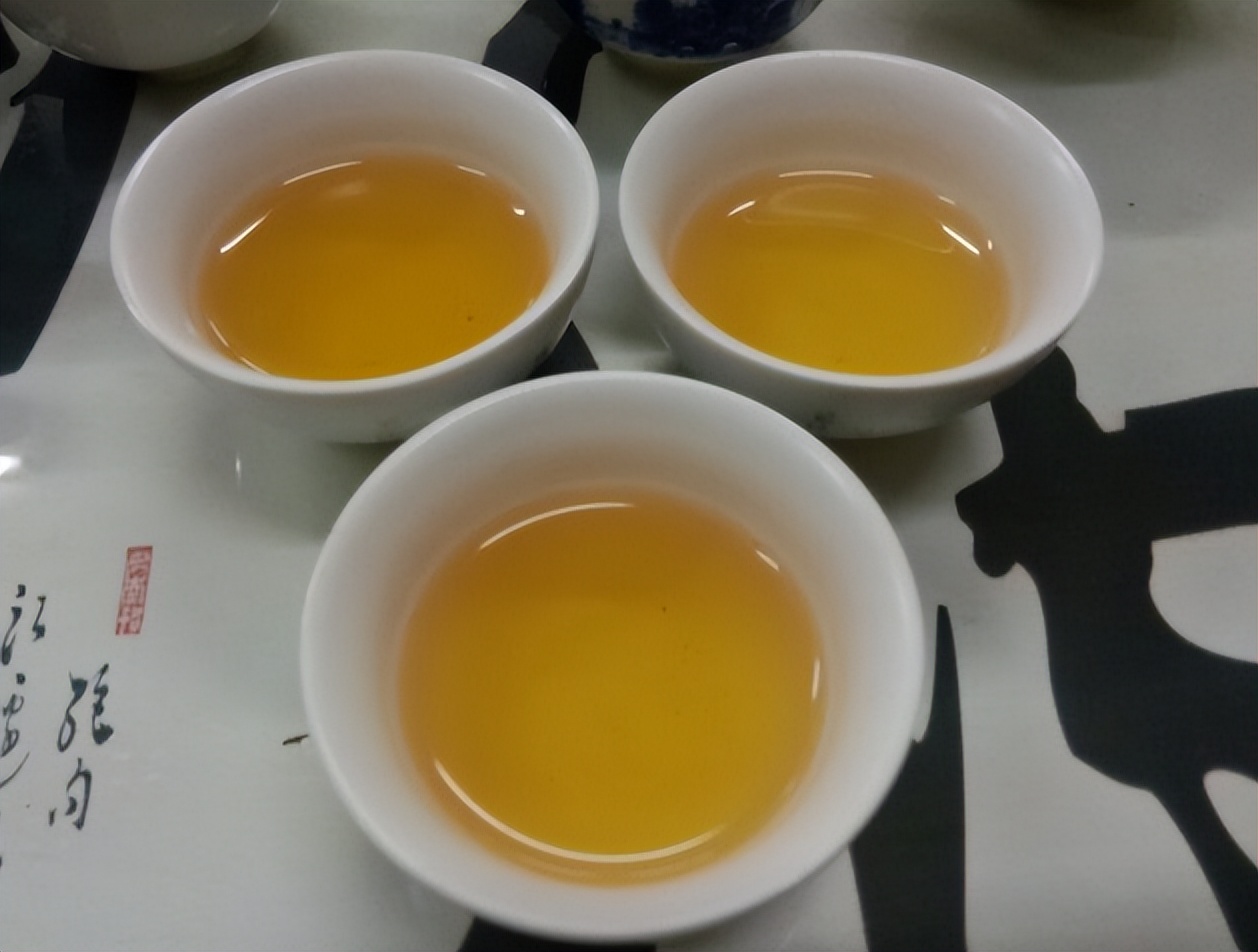 平价白茶茶叶推荐哪款比较好喝的,老牌子的平价茶叶推荐哪款