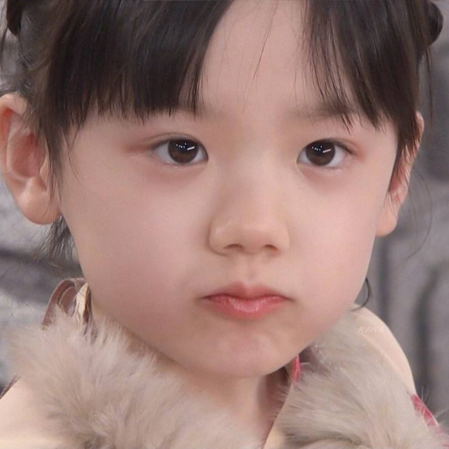 3岁出道身价过亿，00后天才少女——不稀罕做太子妃！