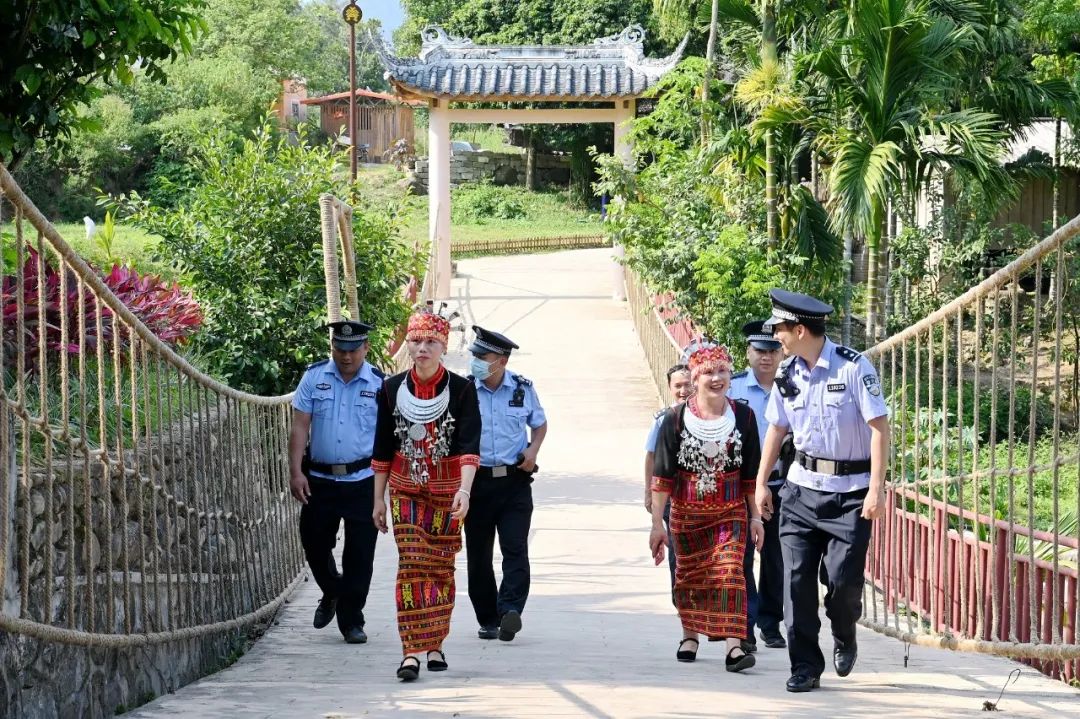 喜迎20大公安篇,公安喜迎二十大护航新征程