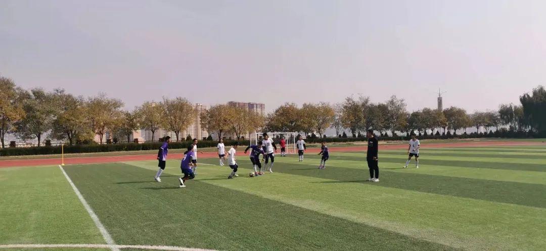 米脂中学足球联赛成绩表,米脂县北街小学足球赛