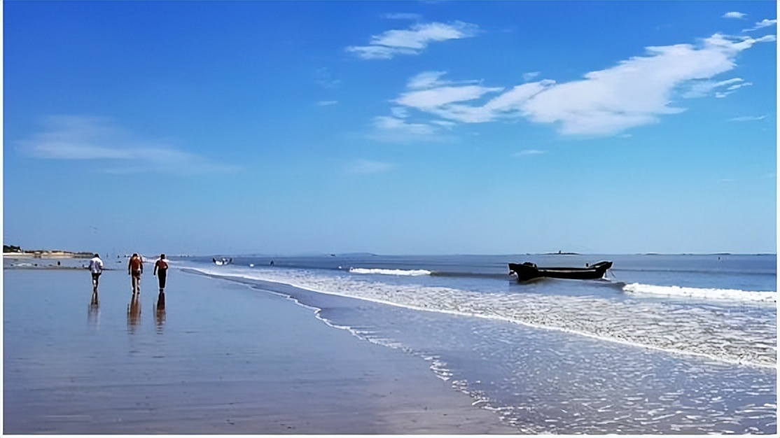 5万买海景房乳山银滩成海边鹤岗,适合定居的海边房价超低的小城市