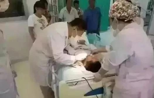 为什么牙医不愿意给我做烤瓷牙套,为什么牙医不想给病人做单冠