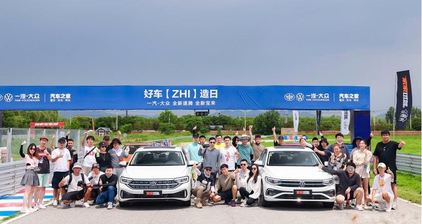 出道十年了还是顶流,出道40年依然是顶流