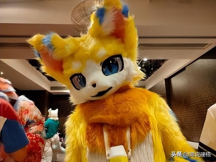 日本男子花200万变狗还会说话吗,日本男子花200万变狗后能说话吗