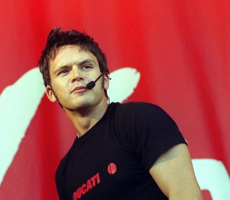 因癌症去世的25位明星,6天内3位名医离世