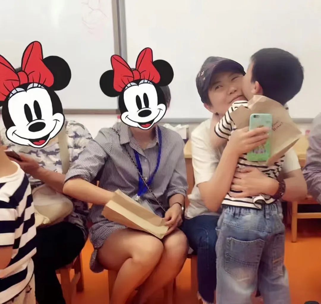 文怡姐的“0”体验感母亲节……我怎么觉得跟她自己脱不了干系呢~