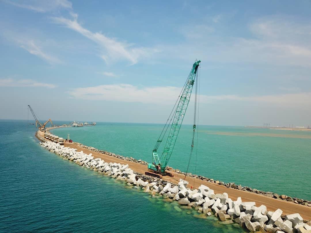 斯里兰卡邀请中国造岛,中国在斯里兰卡修建公路