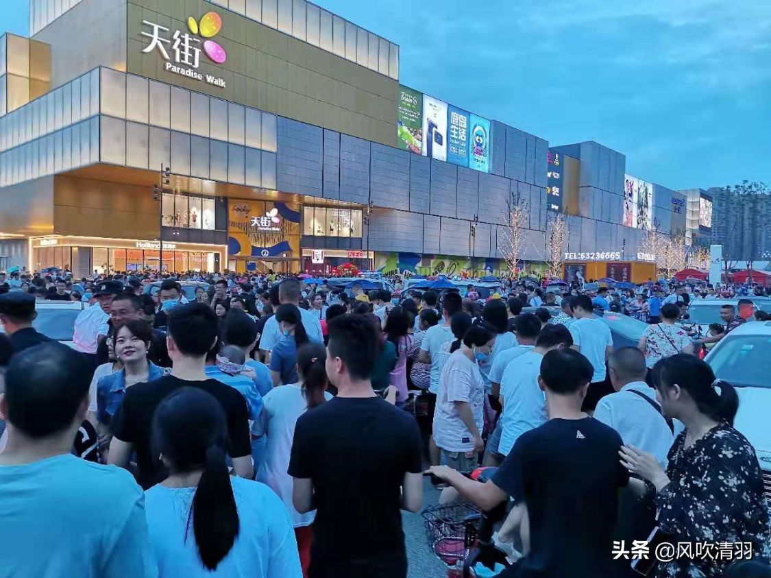 成都各区县人均GDP最新排名，第一名高新区近20万元，郫都垫底？