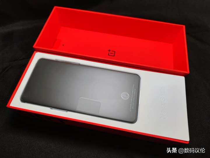 一加9rt现在到底该不该入手,一加9rt旗舰发布