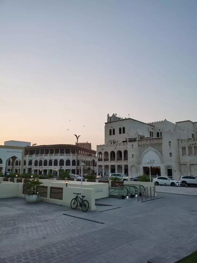 中国打工人，“掘金”卡塔尔